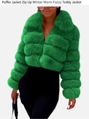 Green Fuzzy Teddy Puffer Jacket - Women's Zip-Up Coat